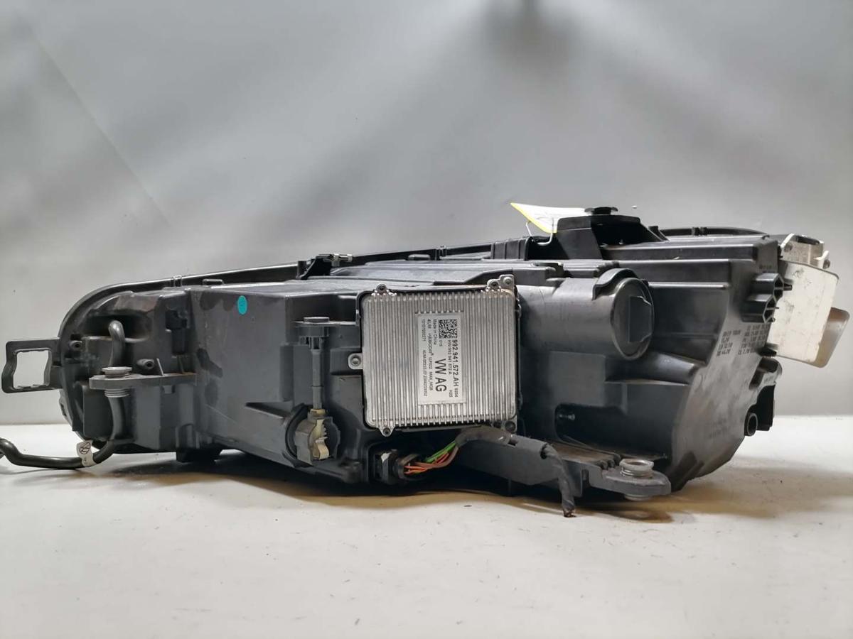 VW Passat B9 original Scheinwerfer rechts LED Bj.2024